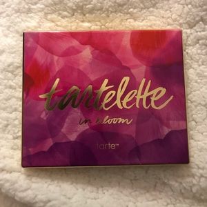 Tarte “in bloom” Palette